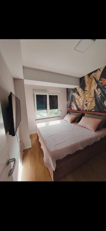Rines Apartment Ohrid Exterior photo